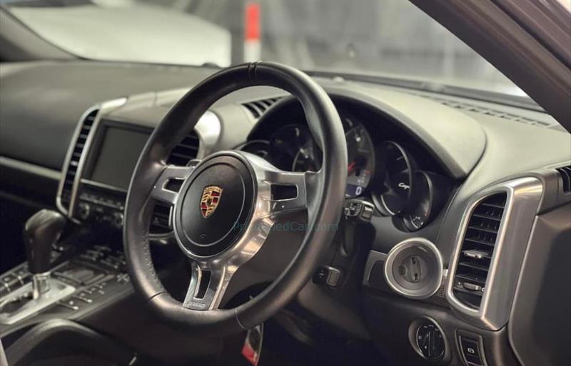 ขายรถ-suv-มือสอง-porsche-ปอร์เช่-cayenne-รถปี2013-รหัส71059-7c831580.jpg ขายรถ-suv-มือสอง-porsche-ปอร์เช่-cayenne-รถปี2013-รหัส71059-7c831580.jpg