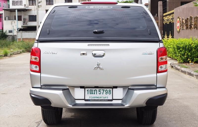 ขายรถกระบะมือสอง mitsubishi triton รถปี2015 รหัส 71065 รูปที่4