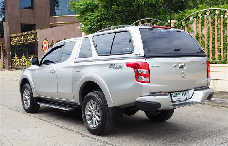 ขายรถกระบะมือสอง mitsubishi triton รถปี2015 รหัส 71065 รูปที่2