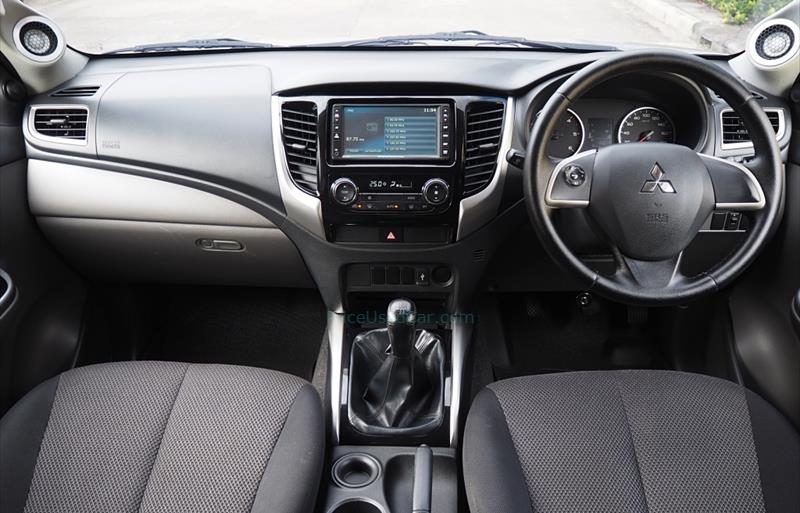 ขายรถกระบะมือสอง-mitsubishi-มิตซูบิชิ-triton-ไทรทัน-รถปี2015-รหัส71065-de56eedd.jpg ขายรถกระบะมือสอง-mitsubishi-มิตซูบิชิ-triton-ไทรทัน-รถปี2015-รหัส71065-de56eedd.jpg