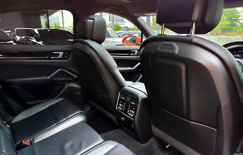ขายรถอเนกประสงค์มือสอง porsche cayenne รถปี2020 รหัส 71071 รูปที่6