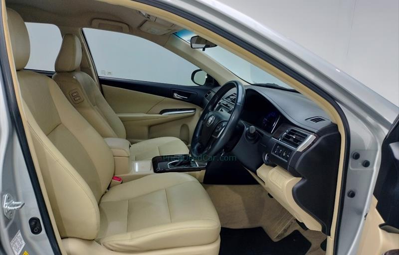 ขายรถเก๋งมือสอง-toyota-โตโยต้า-camry-คัมรี่-รถปี2017-รหัส71080-261cf326.jpg ขายรถเก๋งมือสอง-toyota-โตโยต้า-camry-คัมรี่-รถปี2017-รหัส71080-261cf326.jpg