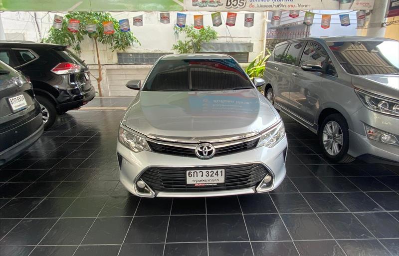 ขายรถเก๋งมือสอง-toyota-โตโยต้า-camry-คัมรี่-รถปี2017-รหัส71084-c7ca136d.jpg ขายรถเก๋งมือสอง-toyota-โตโยต้า-camry-คัมรี่-รถปี2017-รหัส71084-c7ca136d.jpg