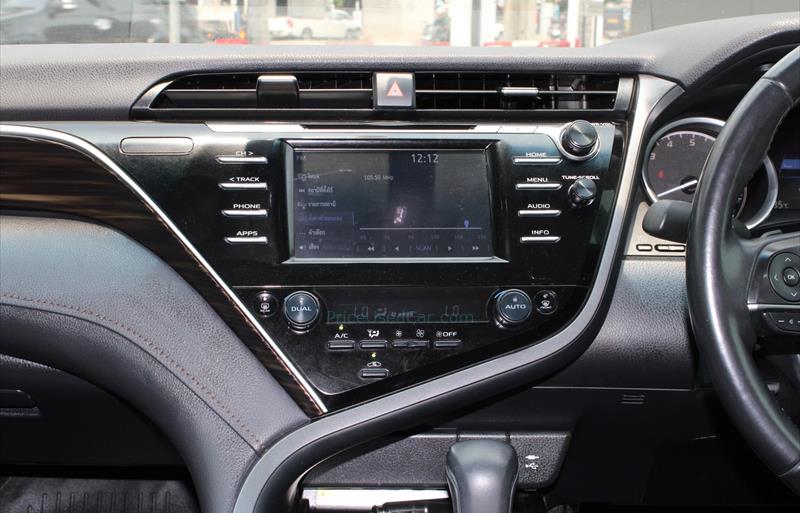 ขายรถเก๋งมือสอง-toyota-โตโยต้า-camry-คัมรี่-รถปี2018-รหัส71086-20c585a7.jpg ขายรถเก๋งมือสอง-toyota-โตโยต้า-camry-คัมรี่-รถปี2018-รหัส71086-20c585a7.jpg