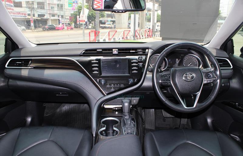 ขายรถเก๋งมือสอง-toyota-โตโยต้า-camry-คัมรี่-รถปี2018-รหัส71086-33885bf4.jpg ขายรถเก๋งมือสอง-toyota-โตโยต้า-camry-คัมรี่-รถปี2018-รหัส71086-33885bf4.jpg