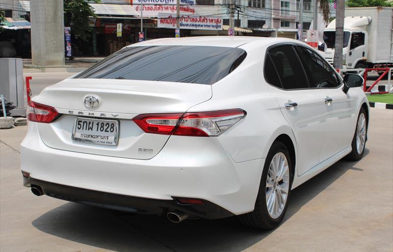 ขายรถเก๋งมือสอง-toyota-โตโยต้า-camry-คัมรี่-รถปี2018-รหัส71086-fa72d9e5.jpg ขายรถเก๋งมือสอง-toyota-โตโยต้า-camry-คัมรี่-รถปี2018-รหัส71086-fa72d9e5.jpg