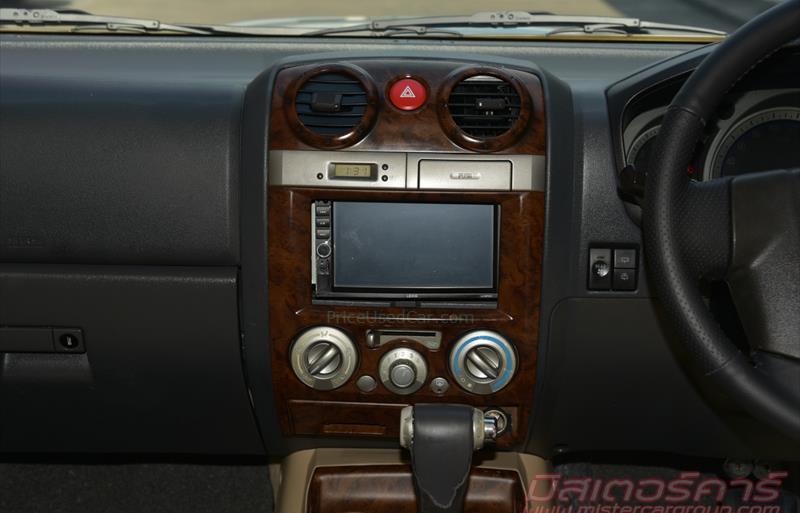 ขายรถ-suv-มือสอง-isuzu-อีซูซุ-mu-7-มิวเซเว่น-รถปี2008-รหัส71096-28c2010d.jpg ขายรถ-suv-มือสอง-isuzu-อีซูซุ-mu-7-มิวเซเว่น-รถปี2008-รหัส71096-28c2010d.jpg