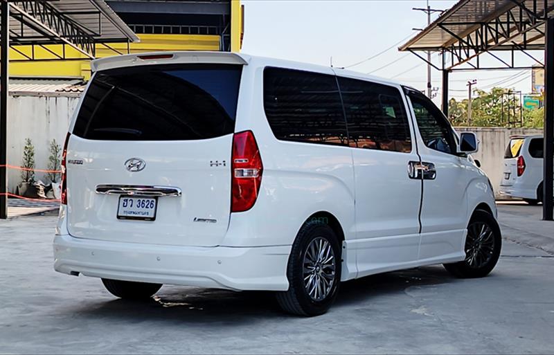 ขายรถตู้มือสอง hyundai h-1 รถปี2015 รหัส 71097 รูปที่3 ขายรถตู้มือสอง hyundai h-1 รถปี2015 รหัส 71097 รูปที่3