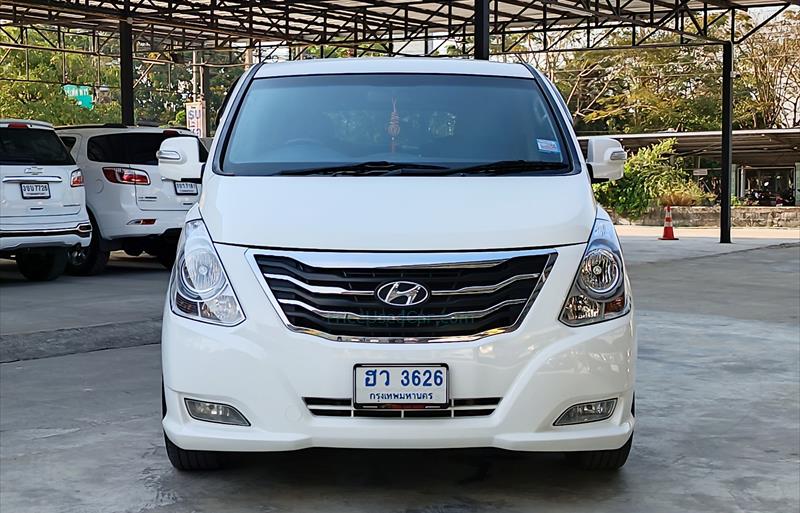 ขายรถตู้มือสอง hyundai h-1 รถปี2015 รหัส 71097 รูปที่2 ขายรถตู้มือสอง hyundai h-1 รถปี2015 รหัส 71097 รูปที่2