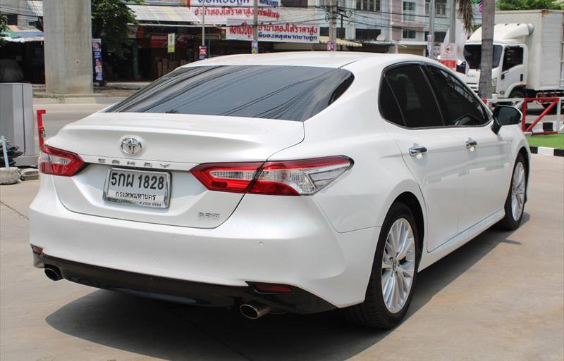 ขายรถเก๋งมือสอง toyota camry รถปี2018 รหัส 71098 รูปที่4