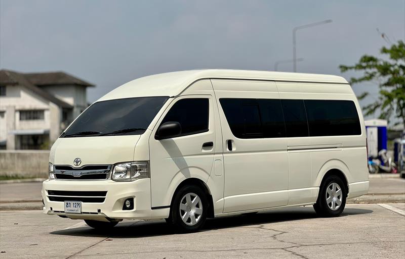 รถตู้มือสอง  TOYOTA COMMUTER รถปี2012