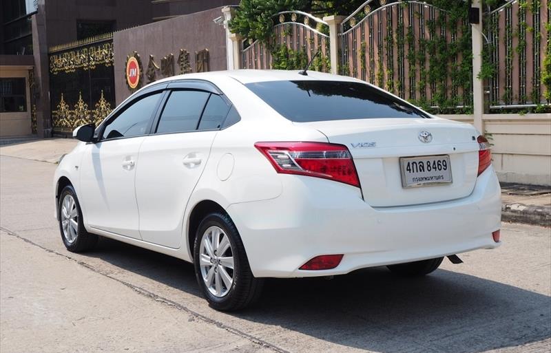 ขายรถเก๋งมือสอง toyota vios รถปี2014 รหัส 71120 รูปที่2