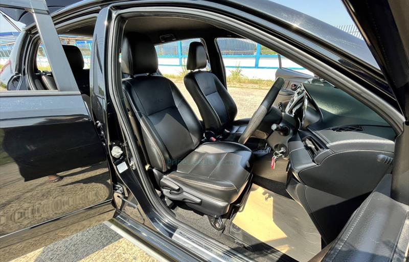 ขายรถเก๋งมือสอง toyota yaris รถปี2015 รหัส 71146 รูปที่8