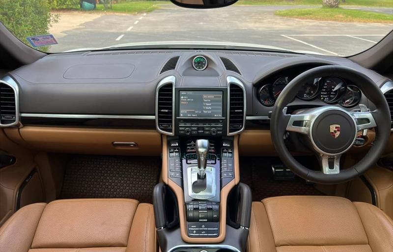 ขายรถ-suv-มือสอง-porsche-ปอร์เช่-cayenne-รถปี2012-รหัส71150-14235716.jpg ขายรถ-suv-มือสอง-porsche-ปอร์เช่-cayenne-รถปี2012-รหัส71150-14235716.jpg