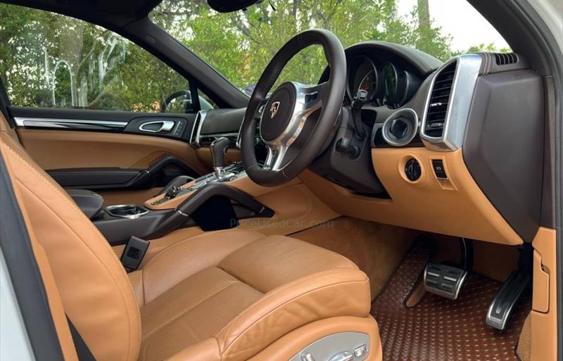ขายรถ-suv-มือสอง-porsche-ปอร์เช่-cayenne-รถปี2012-รหัส71150-a6a7abdf.jpg ขายรถ-suv-มือสอง-porsche-ปอร์เช่-cayenne-รถปี2012-รหัส71150-a6a7abdf.jpg