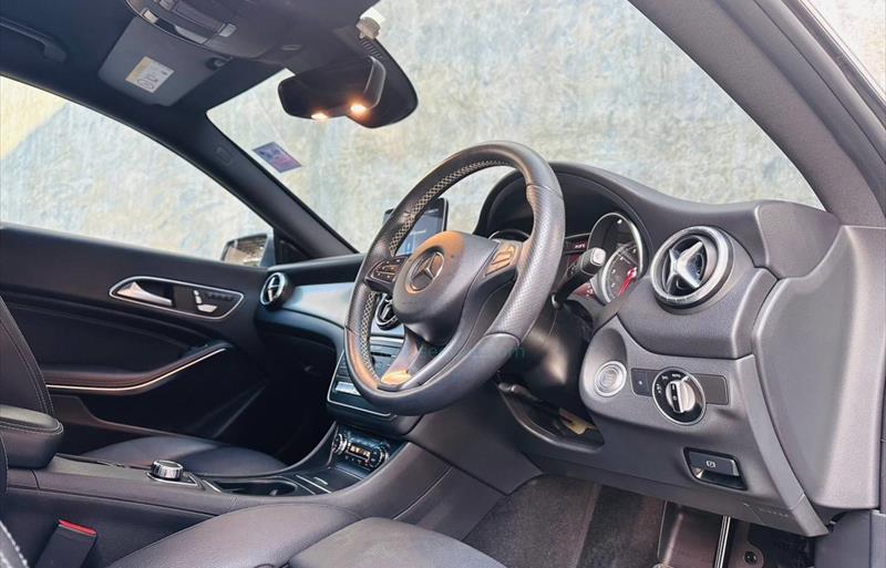 ขายรถเก๋งมือสอง mercedes-benz cla200 รถปี2018 รหัส 71153 รูปที่10