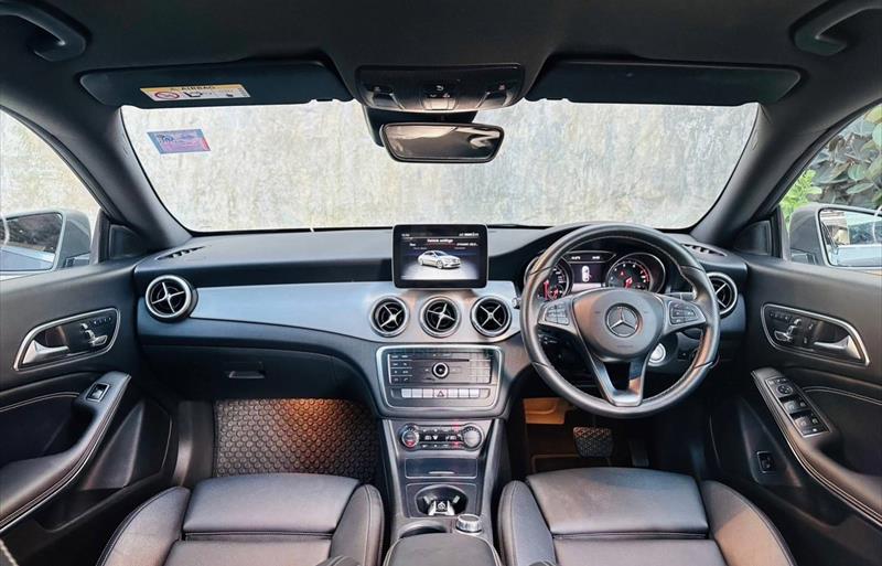 ขายรถเก๋งมือสอง-mercedes-benz-เมอร์เซเดสเบนซ์-cla200-รถปี2018-รหัส71153-9f965fbe.jpg ขายรถเก๋งมือสอง-mercedes-benz-เมอร์เซเดสเบนซ์-cla200-รถปี2018-รหัส71153-9f965fbe.jpg
