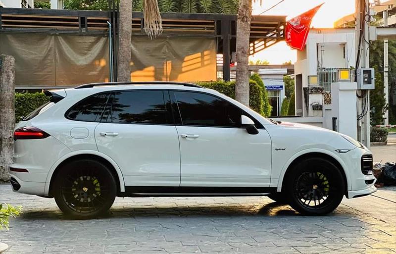 ขายรถ-suv-มือสอง-porsche-ปอร์เช่-cayenne-รถปี2012-รหัส71155-9f03cb18.jpg ขายรถ-suv-มือสอง-porsche-ปอร์เช่-cayenne-รถปี2012-รหัส71155-9f03cb18.jpg