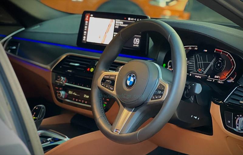 ขายรถเก๋งมือสอง-bmw-บีเอ็มดับบลิว-520d-ห้าสองศูนย์ดี-รถปี2021-รหัส71157-475b3e4c.jpg ขายรถเก๋งมือสอง-bmw-บีเอ็มดับบลิว-520d-ห้าสองศูนย์ดี-รถปี2021-รหัส71157-475b3e4c.jpg