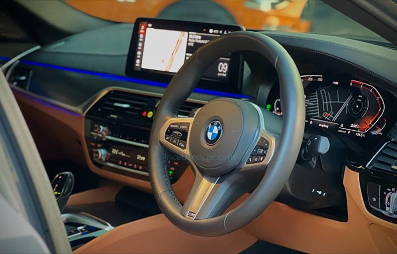 ขายรถเก๋งมือสอง bmw 520d รถปี2021 รหัส 71157 รูปที่9