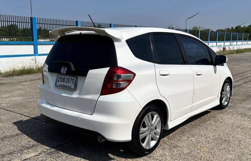 ขายรถเก๋งมือสอง honda jazz รถปี2009 รหัส 71160 รูปที่2