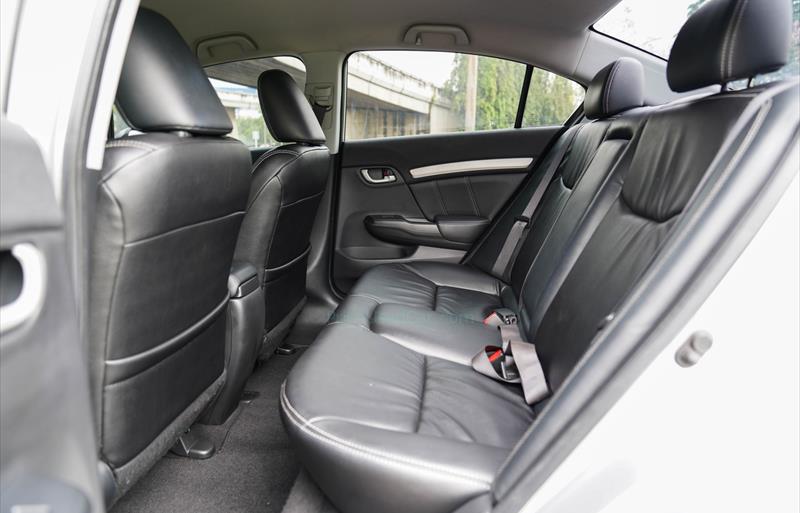 ขายรถเก๋งมือสอง-honda-ฮอนด้า-civic-ซีวิค-รถปี2013-รหัส71188-98f5a50a.jpg ขายรถเก๋งมือสอง-honda-ฮอนด้า-civic-ซีวิค-รถปี2013-รหัส71188-98f5a50a.jpg