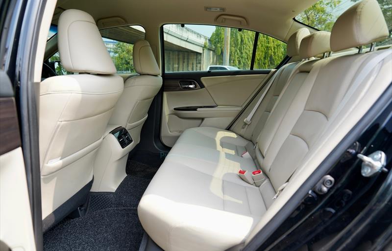 ขายรถเก๋งมือสอง-honda-ฮอนด้า-accord-แอคคอร์ด-รถปี2018-รหัส71190-5aaf95ae.jpg ขายรถเก๋งมือสอง-honda-ฮอนด้า-accord-แอคคอร์ด-รถปี2018-รหัส71190-5aaf95ae.jpg