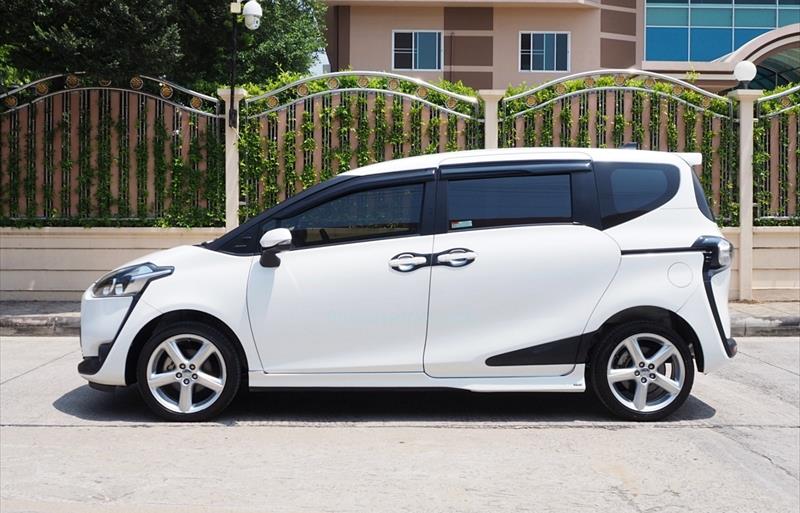 ขายรถเก๋งมือสอง-toyota-โตโยต้า-sienta-เซียนต้า-รถปี2018-รหัส71193-a7911a6b.jpg ขายรถเก๋งมือสอง-toyota-โตโยต้า-sienta-เซียนต้า-รถปี2018-รหัส71193-a7911a6b.jpg