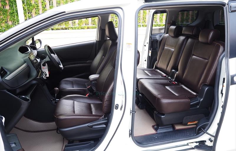 ขายรถเก๋งมือสอง-toyota-โตโยต้า-sienta-เซียนต้า-รถปี2018-รหัส71193-f38a879d.jpg ขายรถเก๋งมือสอง-toyota-โตโยต้า-sienta-เซียนต้า-รถปี2018-รหัส71193-f38a879d.jpg