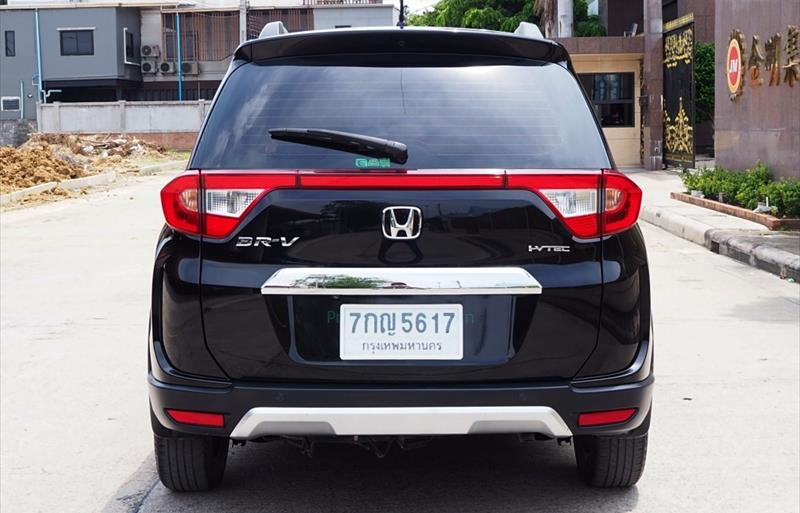 ขายรถ-suv-มือสอง-honda-ฮอนด้า-br-v-บีอาร์วี-รถปี2017-รหัส71195-2555e8ef.jpg ขายรถ-suv-มือสอง-honda-ฮอนด้า-br-v-บีอาร์วี-รถปี2017-รหัส71195-2555e8ef.jpg