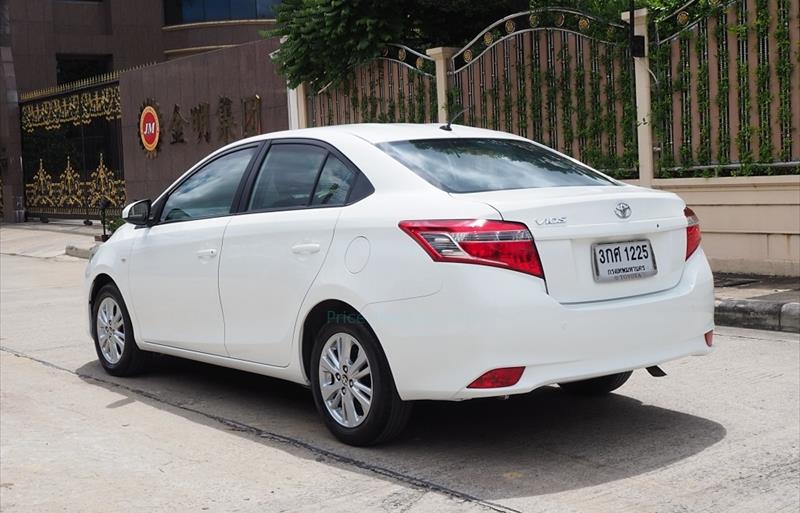 ขายรถเก๋งมือสอง-toyota-โตโยต้า-vios-วีออส-รถปี2014-รหัส71208-cf48d9ff.jpg ขายรถเก๋งมือสอง-toyota-โตโยต้า-vios-วีออส-รถปี2014-รหัส71208-cf48d9ff.jpg