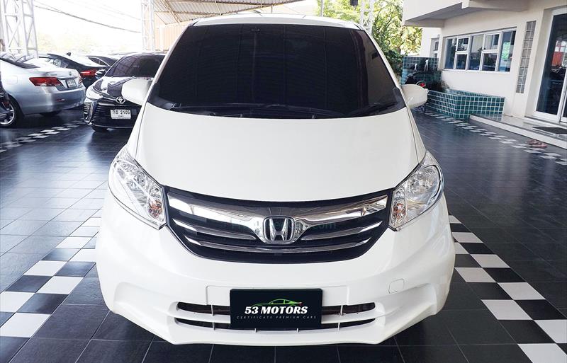 ขายรถเก๋งมือสอง honda freed รถปี2013 รหัส 71235 รูปที่2