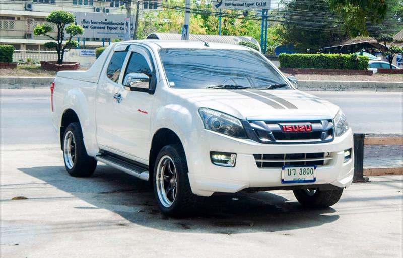 รถกระบะมือสอง ISUZU D-MAX รถปี 2014