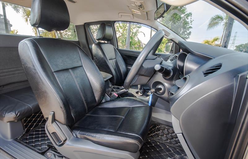 ขายรถกระบะมือสอง mazda bt-50-pro รถปี2016 รหัส 71264 รูปที่10