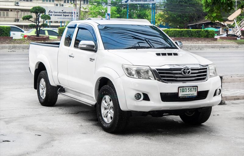 รถกระบะมือสอง TOYOTA HILUX VIGO รถปี 2015