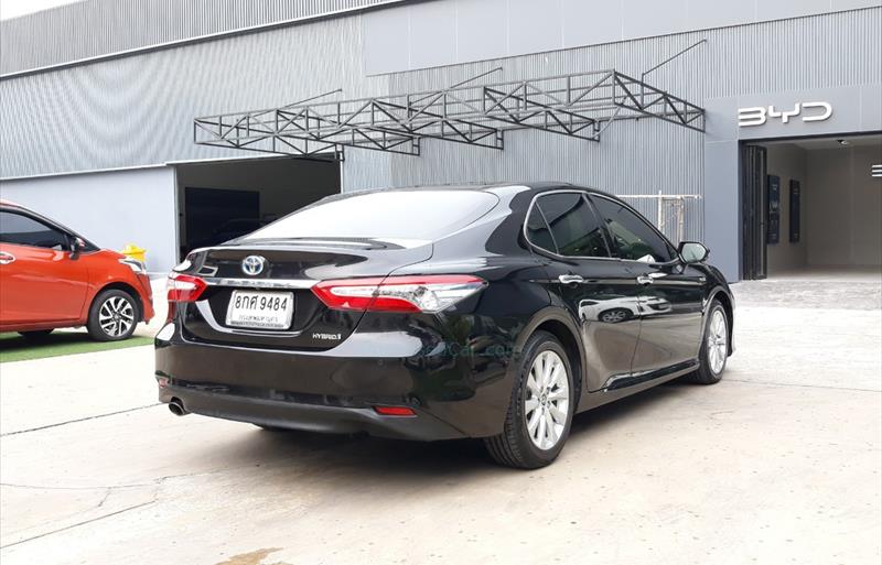 ขายรถเก๋งมือสอง toyota camry รถปี2019 รหัส 71290 รูปที่5