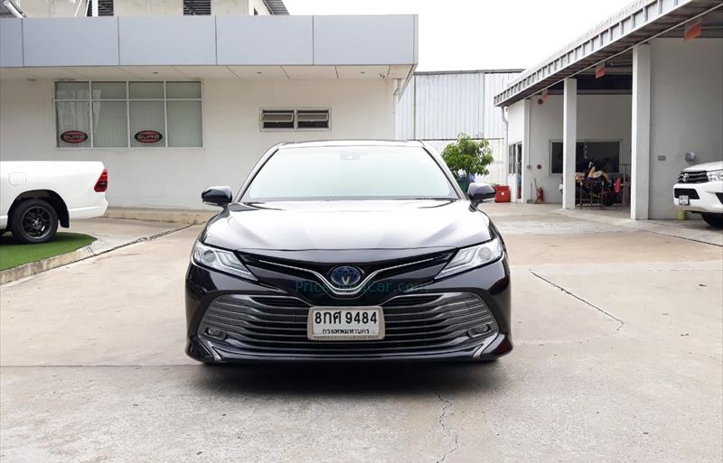 ขายรถเก๋งมือสอง toyota camry รถปี2019 รหัส 71290 รูปที่2