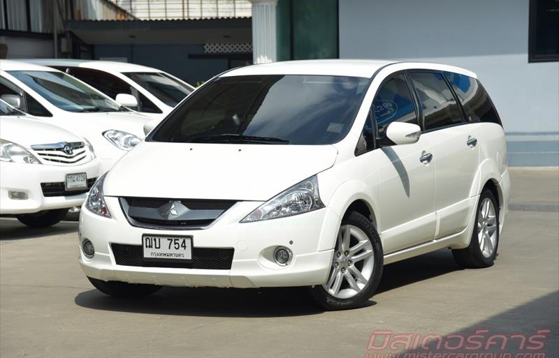 รถตู้มือสอง MITSUBISHI SPACE WAGON รถปี 2009
