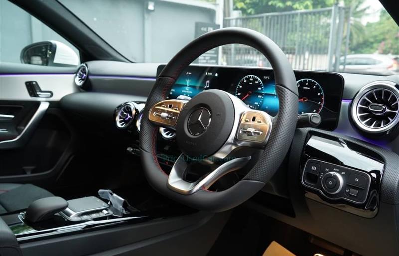 ขายรถเก๋งมือสอง-mercedes-benz-เมอร์เซเดสเบนซ์-a200-รถปี2023-รหัส71305-9ef21cc3.jpg ขายรถเก๋งมือสอง-mercedes-benz-เมอร์เซเดสเบนซ์-a200-รถปี2023-รหัส71305-9ef21cc3.jpg