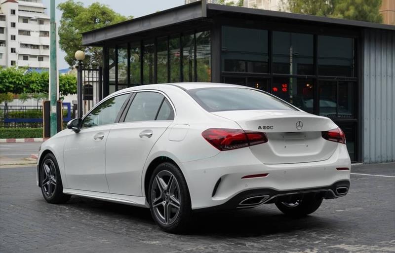 ขายรถเก๋งมือสอง mercedes-benz a200 รถปี2023 รหัส 71305 รูปที่3