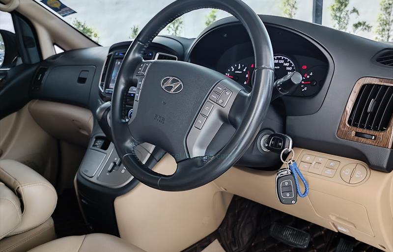 ขายรถตู้มือสอง hyundai h-1 รถปี2019 รหัส 71376 รูปที่6
