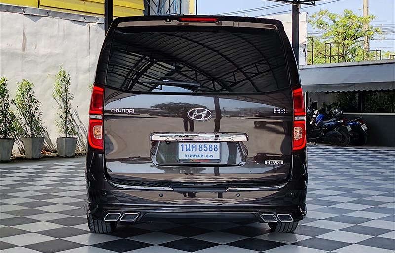 ขายรถตู้มือสอง hyundai h-1 รถปี2019 รหัส 71376 รูปที่4