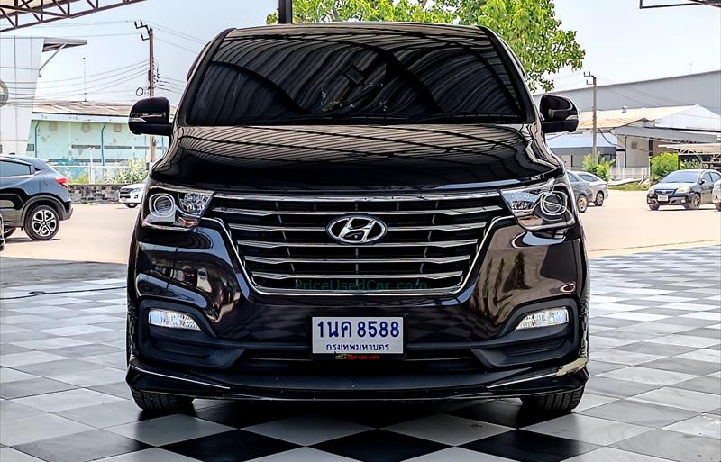 ขายรถตู้มือสอง hyundai h-1 รถปี2019 รหัส 71376 รูปที่2