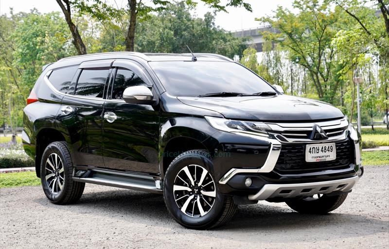 ขายรถอเนกประสงค์มือสอง mitsubishi pajero-sport รถปี2015 รหัส 71384 รูปที่3