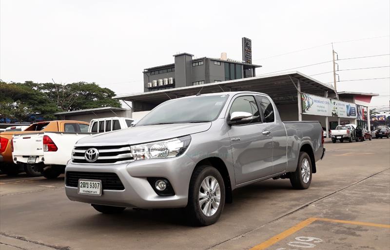 รถกระบะมือสอง TOYOTA HILUX REVO รถปี 2017 รถกระบะมือสอง TOYOTA HILUX REVO รถปี 2017