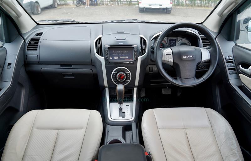 ขายรถ-suv-มือสอง-isuzu-อีซูซุ-mu-x-มิวเอ็กซ์-รถปี2013-รหัส71389-83582548.jpg ขายรถ-suv-มือสอง-isuzu-อีซูซุ-mu-x-มิวเอ็กซ์-รถปี2013-รหัส71389-83582548.jpg