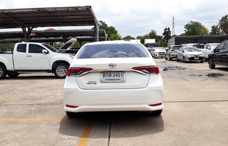 ขายรถเก๋งมือสอง toyota corolla รถปี2019 รหัส 71391 รูปที่4