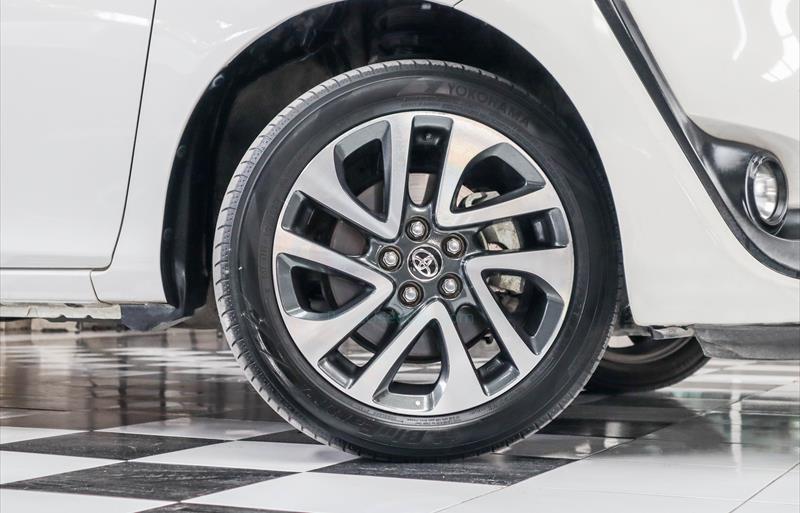 ขายรถเก๋งมือสอง-toyota-โตโยต้า-sienta-เซียนต้า-รถปี2018-รหัส71392-64c76508.jpg ขายรถเก๋งมือสอง-toyota-โตโยต้า-sienta-เซียนต้า-รถปี2018-รหัส71392-64c76508.jpg