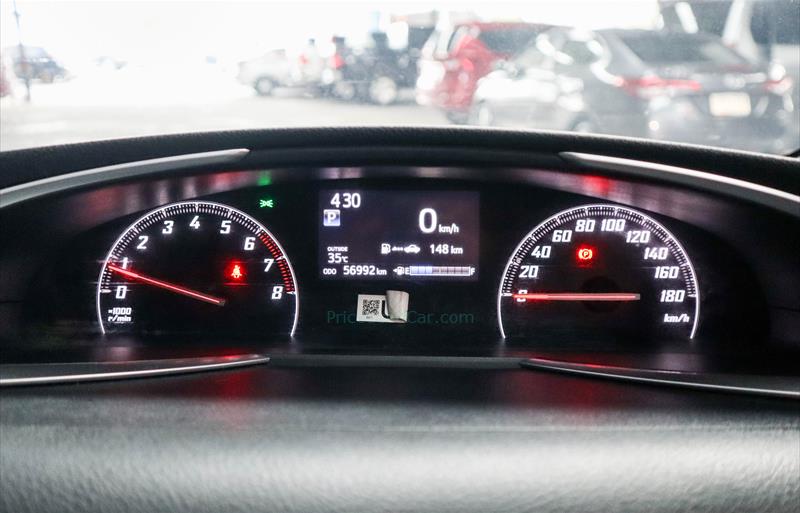 ขายรถเก๋งมือสอง-toyota-โตโยต้า-sienta-เซียนต้า-รถปี2018-รหัส71392-776efbaf.jpg ขายรถเก๋งมือสอง-toyota-โตโยต้า-sienta-เซียนต้า-รถปี2018-รหัส71392-776efbaf.jpg