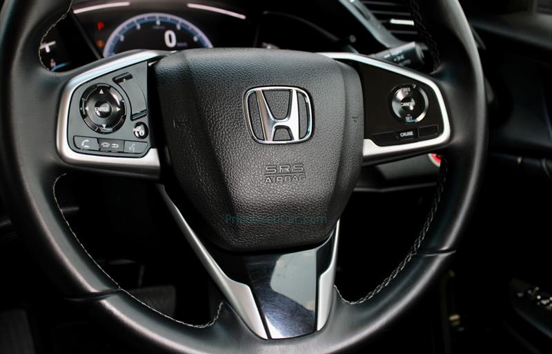 ขายรถเก๋งมือสอง honda civic รถปี2020 รหัส 71396 รูปที่10